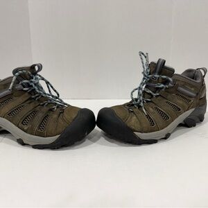 Keen Women's Olive and Black Athletic Shoes